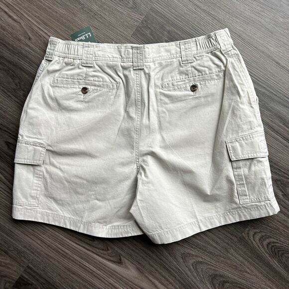 LL Bean Cargo Shorts Men's Size 35 Tropic Weight Comfort Waist Beige NWT - Picture 4 of 6